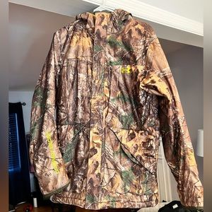 Under Armour Winter Jacket. Scent control. Excellent condition. Size Large.